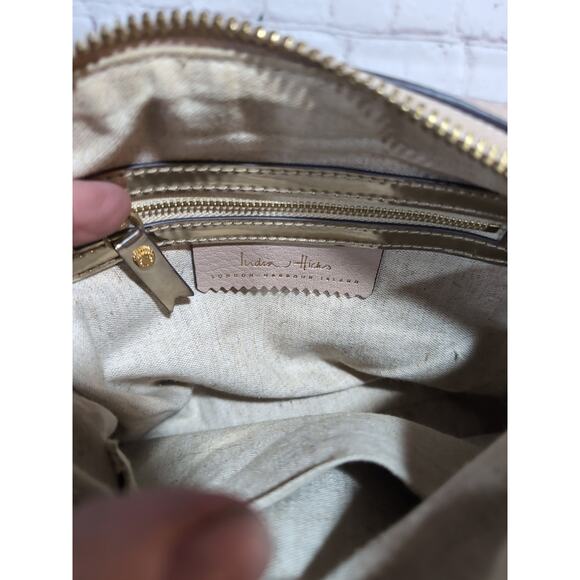 India Hicks Shift and Switch Beige Crossbody Bag Pebbled Leather Gold Hardware - Picture 14 of 16